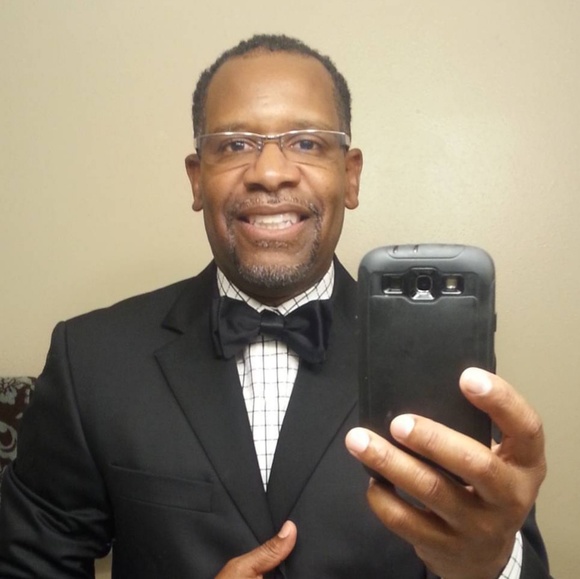 Meet your Posher, Blair - Picture 3 of 7